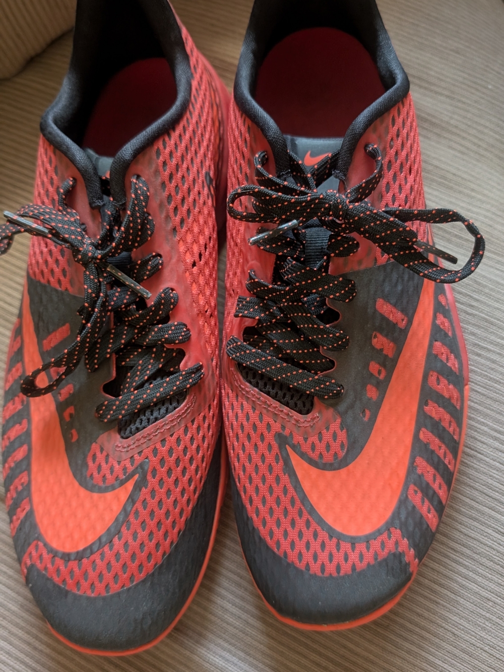 Nike Men’s Red and Black Running Shoes
